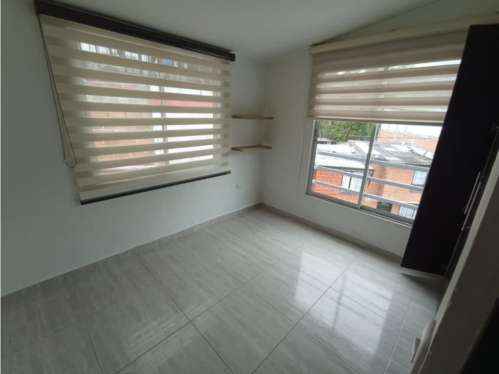 CASA PARA RENTA EN VILLAMARIA - 1