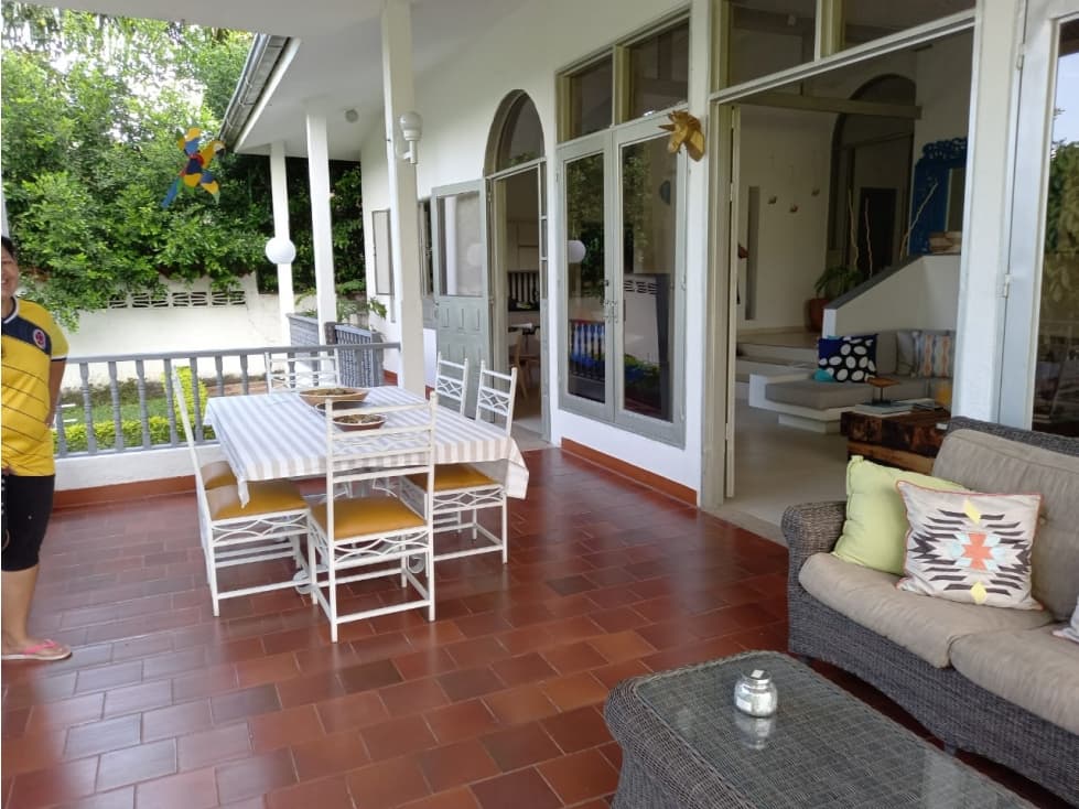 ALQUILO HERMOSA CASA EN ANAPOIMA - 1