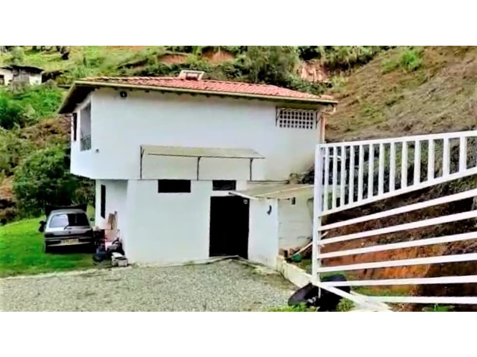 Venta Casa Finca Campestre en Girardota Parte Alta, Antioquia - 1