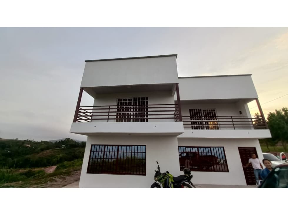 ARRIENDO CASA VEREDA EL ALTO GIRON - 1