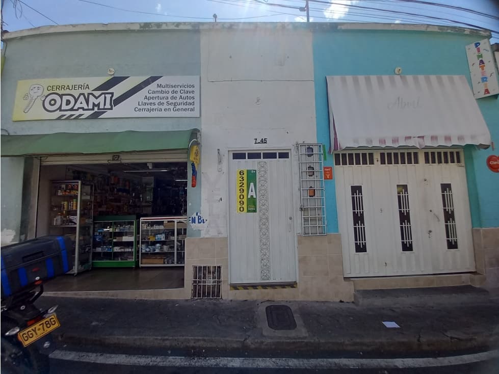 CASA EN CENTRO DE FLORIDABLANCA - 1