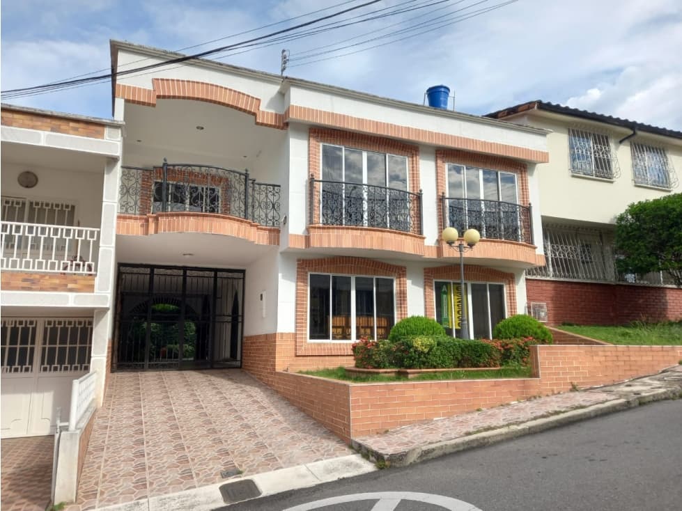 CASA COMERCIAL EN CAÑAVERAL PANAMERICANO, FLORIDABLANCA, EN ARRIENDO - 1