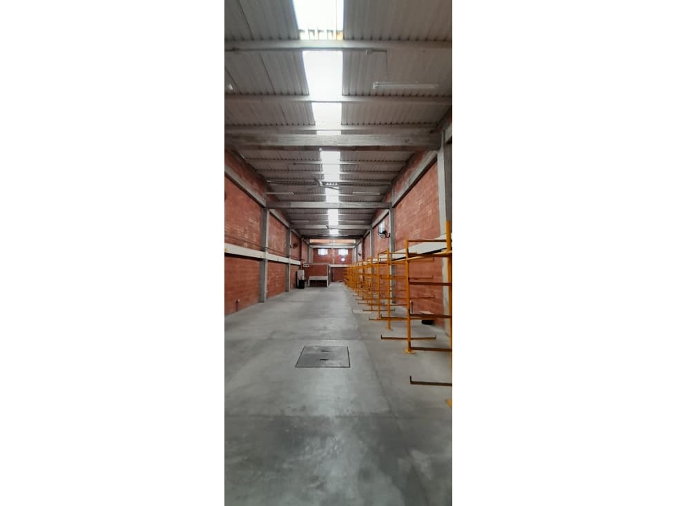 SE VENDE BODEGA EN TULUÁ VALLE - 1