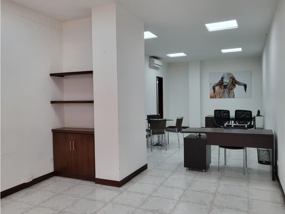 Vendo oficina Centro Cartago - 1