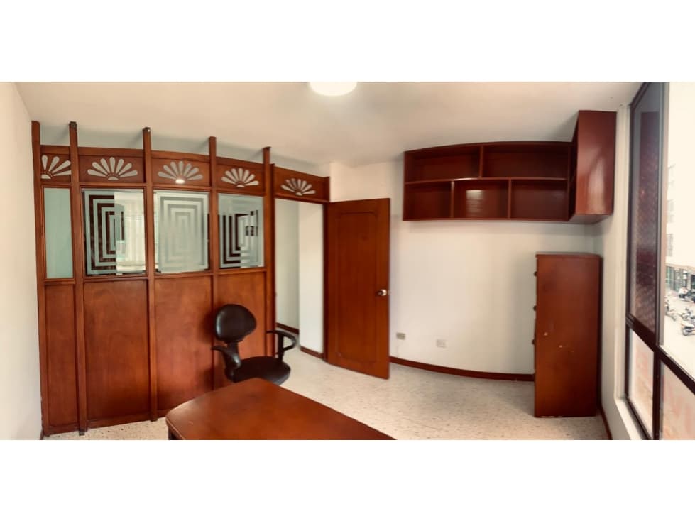 VENTA/ ALQUILER DE OFICINA - CALARCÁ - 1