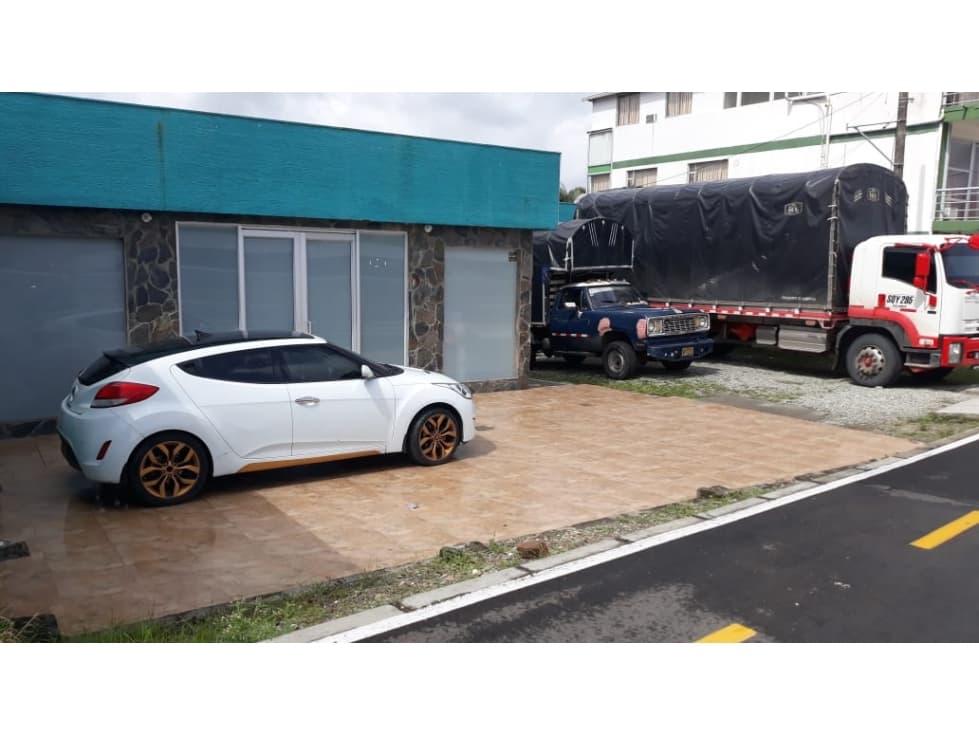 Venta Local Comercial Sur Armenia Quindio COD: 3052950 - 1