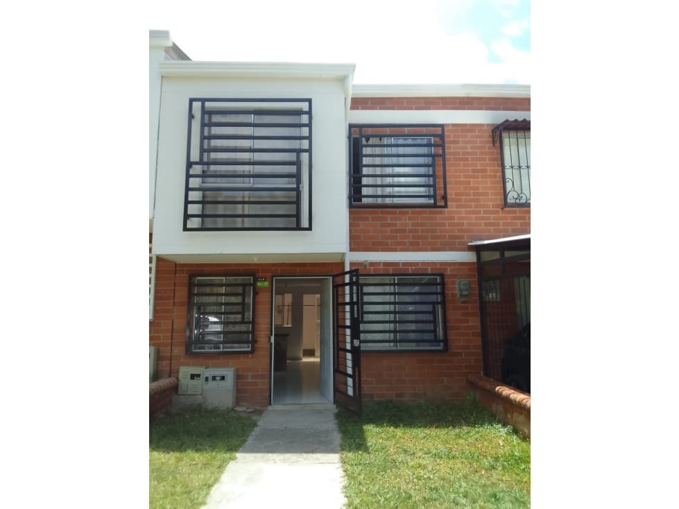 SE ARRIENDA HERMOSA CASA EN DOSQUEBRADAS!! - 1