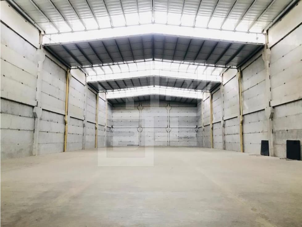 BODEGA PARA VENTA EN GIRARDOTA - 1