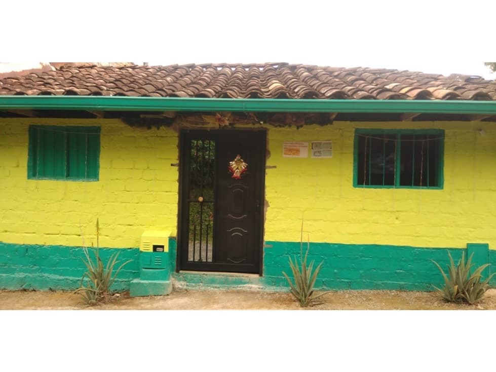 SE VENDE CASA BELEN DE UMBRIA - 1