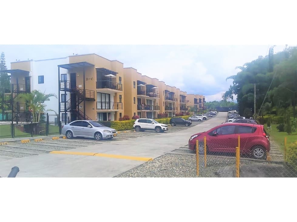 SE RENTA APARTAMENTO AMOBLADO (P2) EN CONJ RESID DE LA TEBAIDA Q - 1