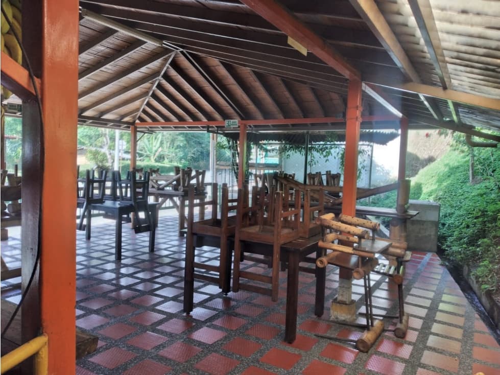 Se vende Casa Comercial Rio verde Quindío - 1