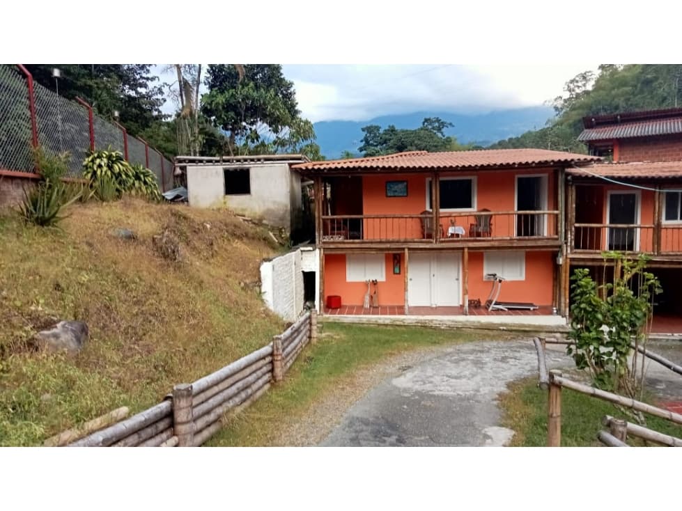 Se vende estadero en rio verde - 1