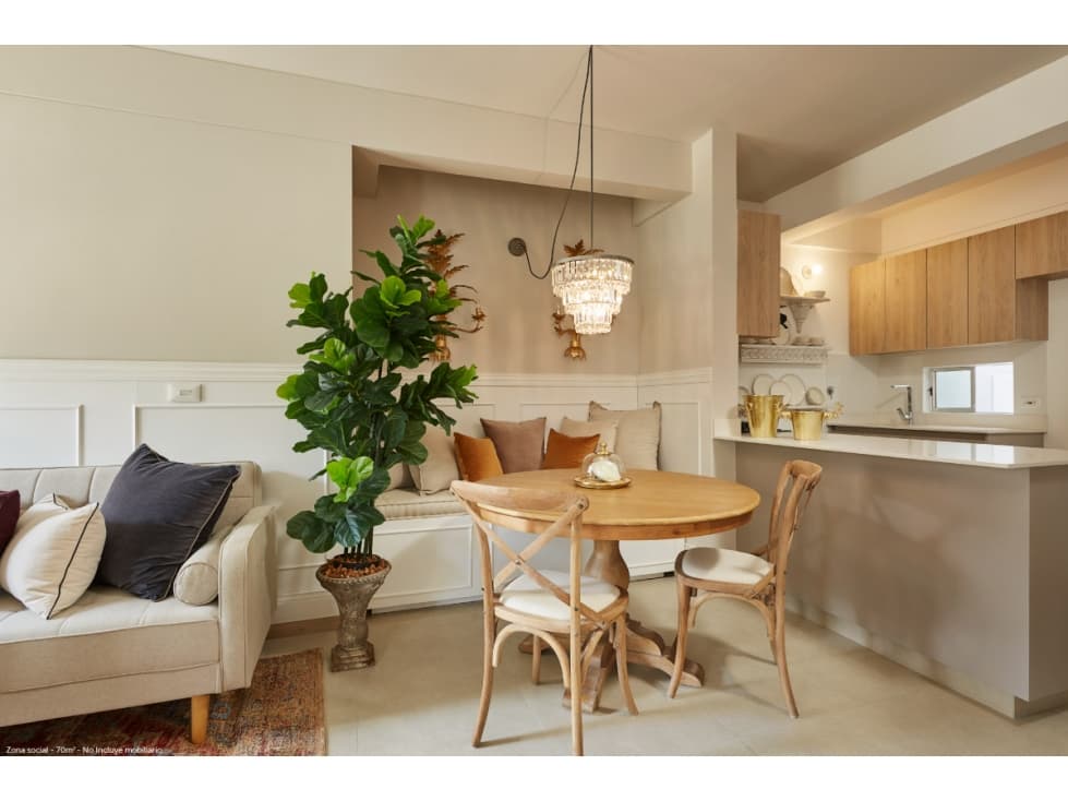 CASA BIFAMILIAR EN UNIDAD CERRADA GIRARDOTA - 1