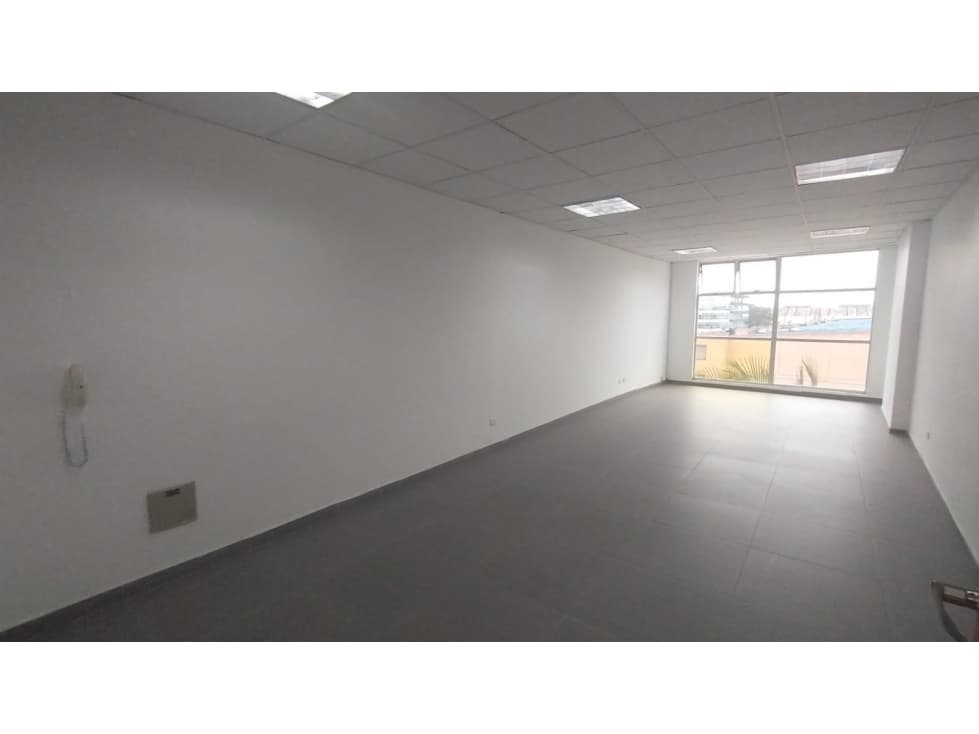 Oficina en venta - Centro Empresarial Metropolitano - 1