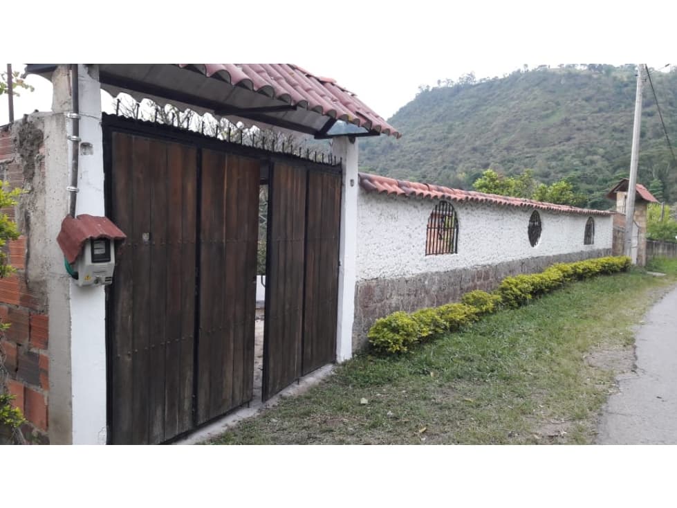 VENDO FINCA EN VIA SANTANDERSITO CUNDINAMARCA - 1