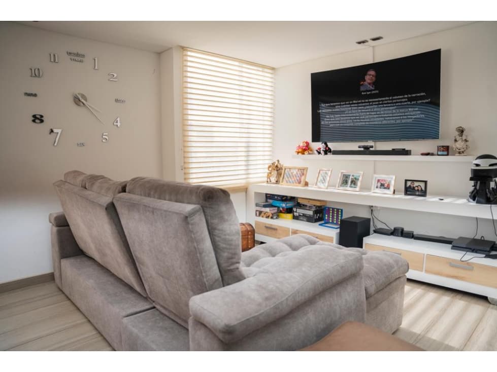 SE VENDE PENTHOUSE PARQUES DEL NOGAL - 1