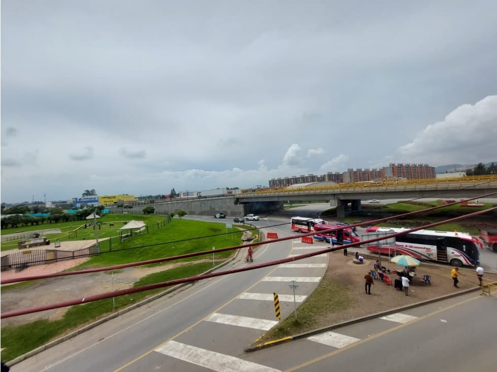 ACSI 451 Local en arriendo Mosquera - 1