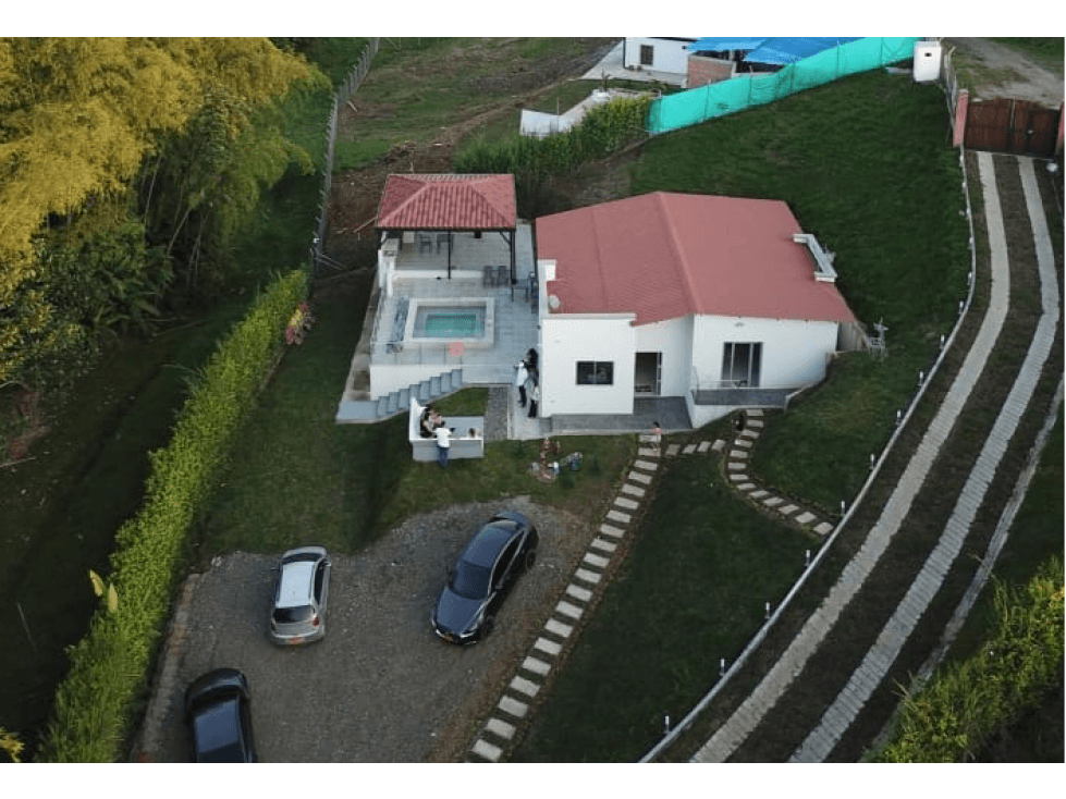 SE VENDE HERMOSA CASA CAMPESTRE EN VITERBO. - 1