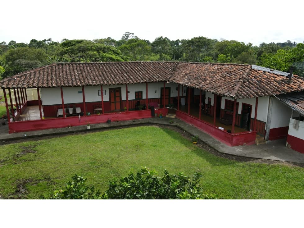 VENTA DE FINCA EN QUIMBAYA - QUINDIO - COLOMBIA - 1