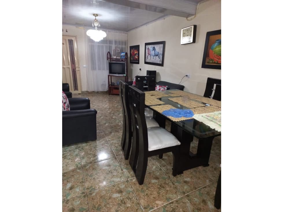 VENTA DE CASA RESTREPO VALLE - 1