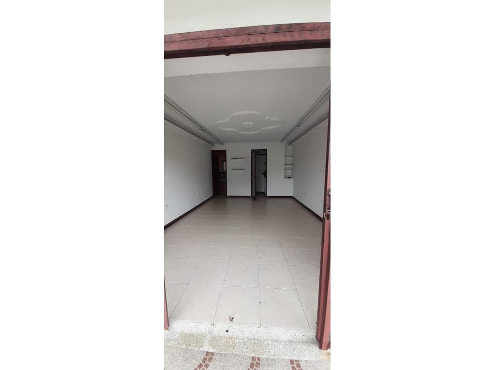 SE ARRIENDA LOCAL COMERCIAL, BARRIO PRÍNCIPE TULUÁ V. - 1