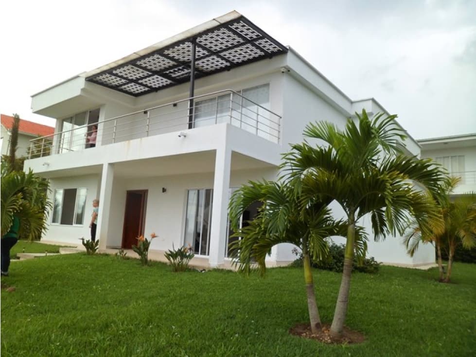 SE VENDE PROPIEDAD PARA ESTRENAR EN CONDOMINIO CAMPESTRE CALIMA-DARIEN - 1
