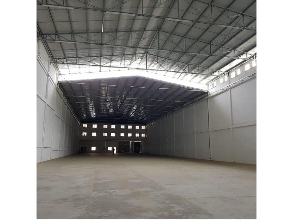 Arriendo Bodega Industrial o de almacenamiento - 1