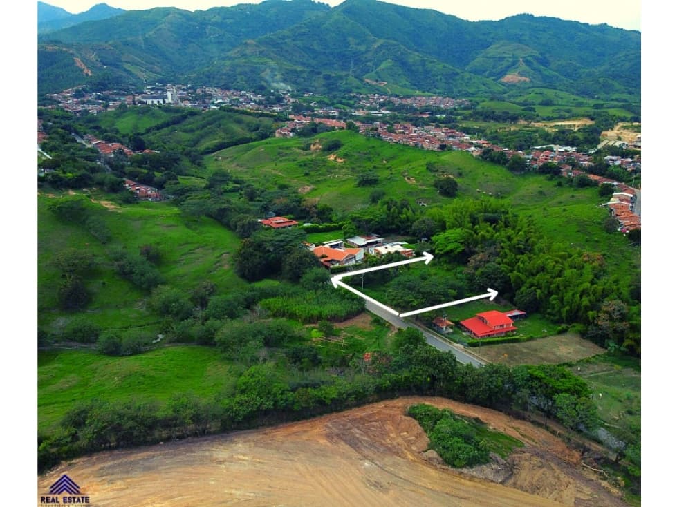 Lote COMERCIAL y URBANO Entrando ANSERMA NUEVO Borde de vía - 1