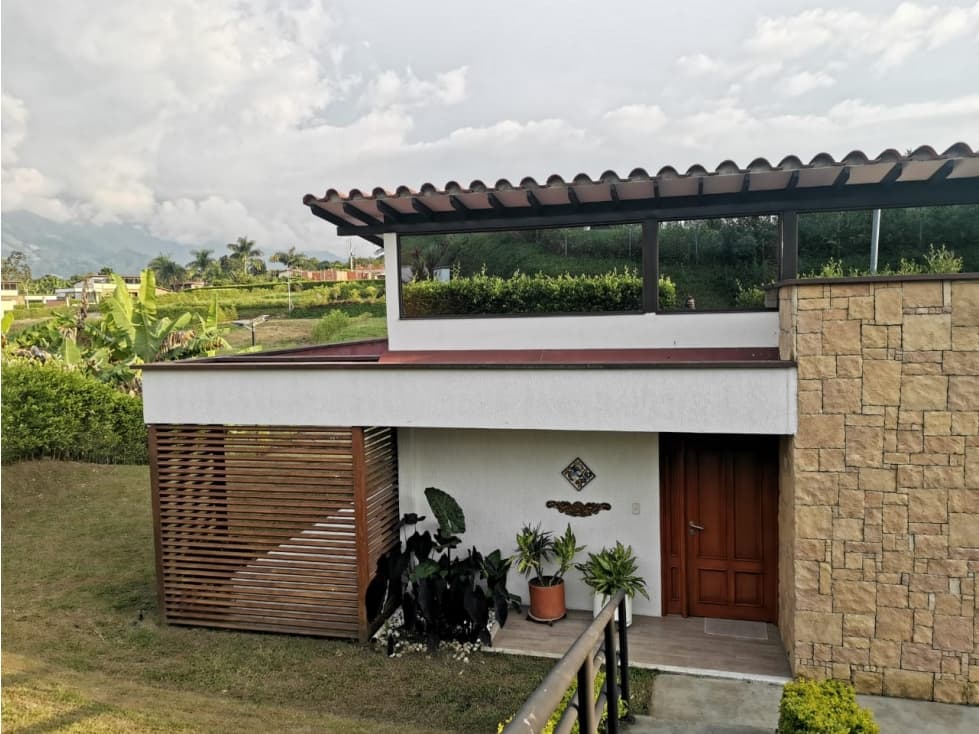 ALQUILER CASA CAMPESTRE VIA CALARCA - VALLE - 1