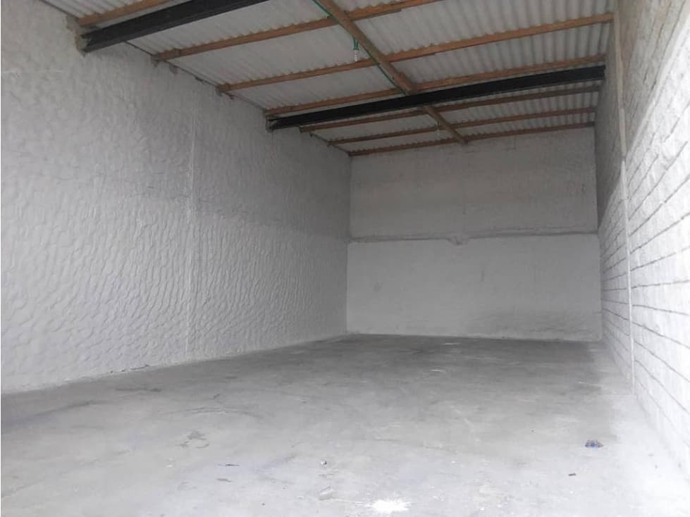 ARRIENDO BODEGA VILLA CAMPESTRE - PTO COLOMBIA - 1