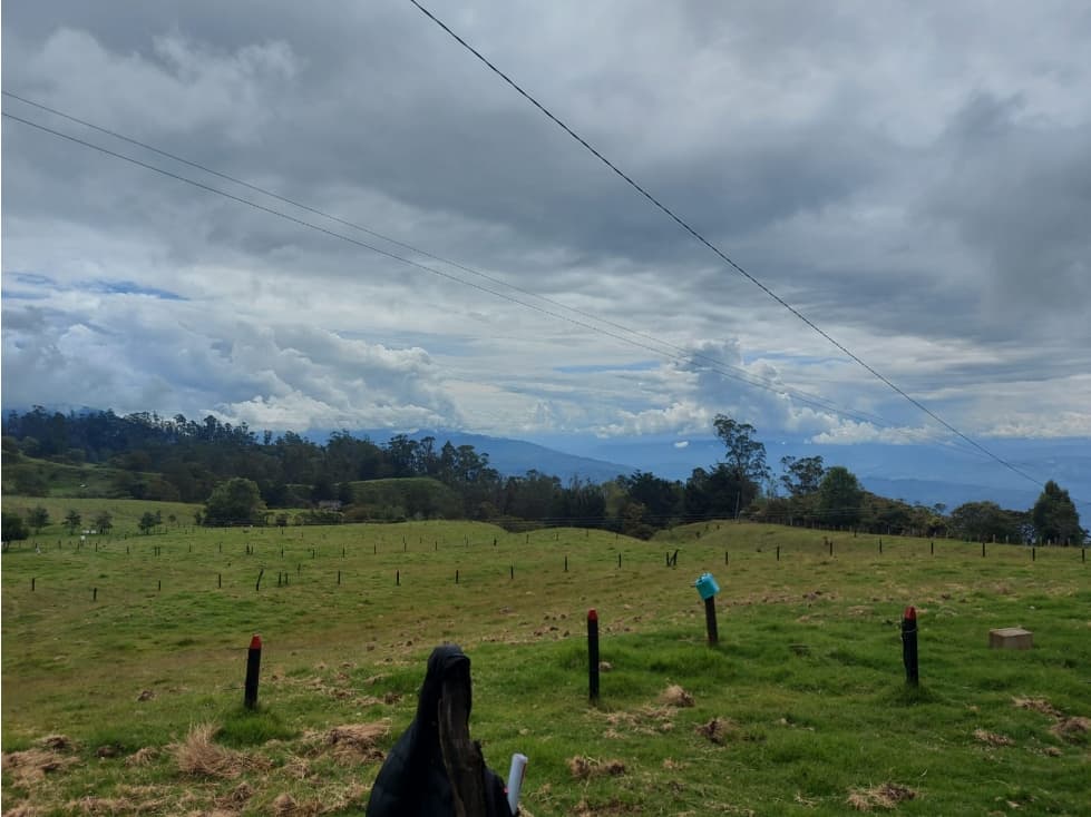Se vende Finca en Vélez-Santander, vereda Peña Tambor - 1