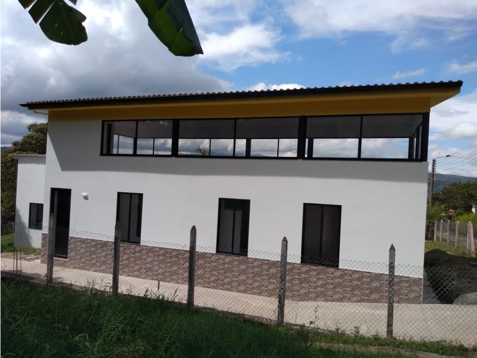 Se vende espectacular cabaña en el condominio Los Cayenos - 1