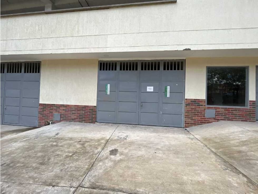 ARRIENDO BODEGA-SAN GIL - 1