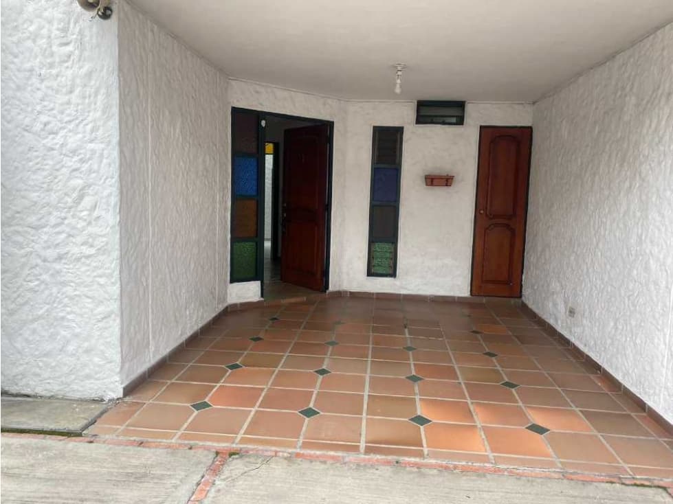 GRAN OPORTUNIDAD DE INVERSION, VENDO CASA CENTRAL EN FACATATIVÁ - 1
