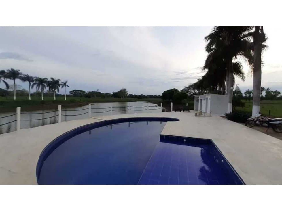 VENTA  DE FINCA EN PLANETA RICA CORDOBA - 1