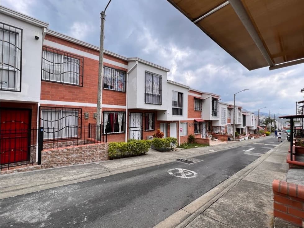 Arriendo casa en colinas del bosque Dosquebradas - 1