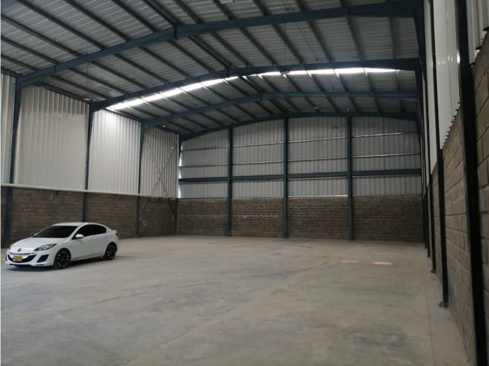 Bodega en Variante, Cerca a Ternera - 1