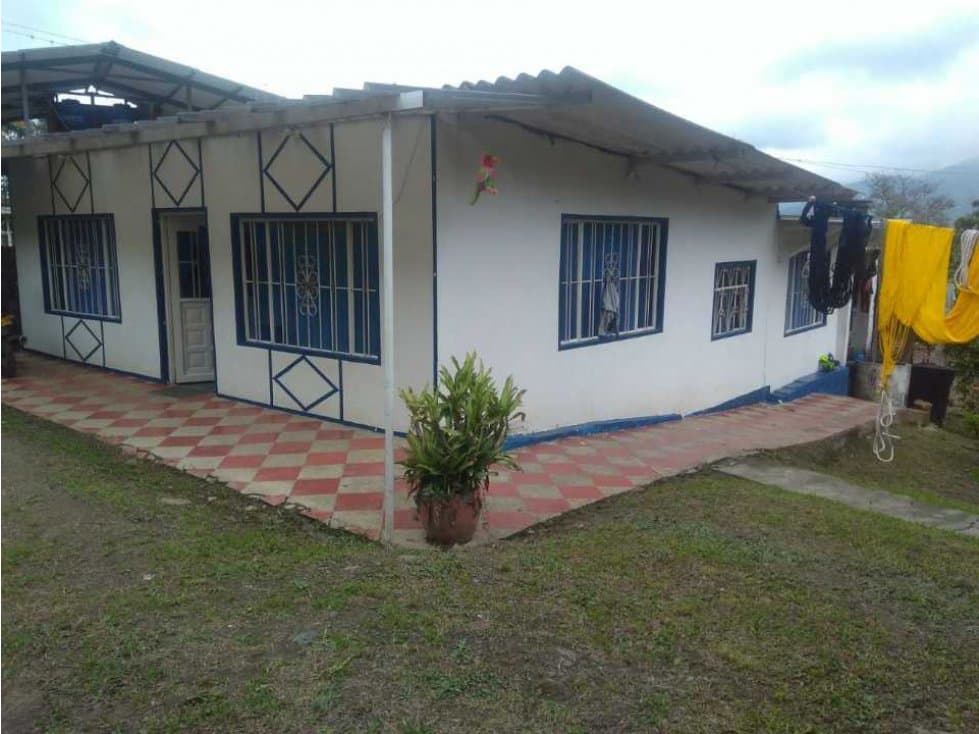 Casa campestre en San Antonio del Tequendama - 1