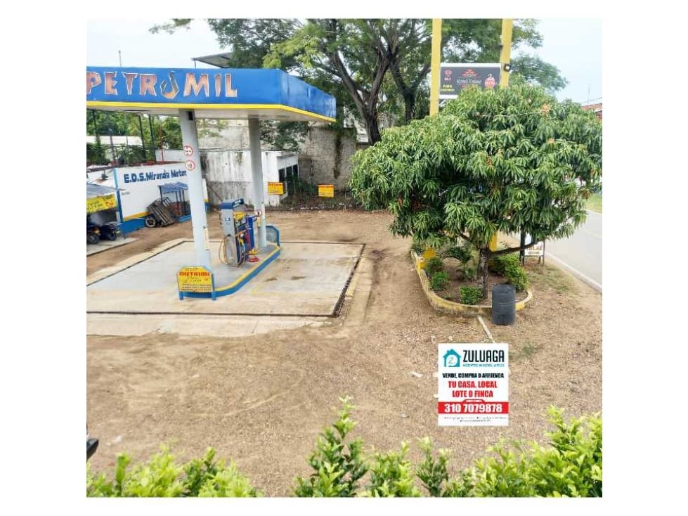 En Venta 2 Estaciones de Gasolina con Hoteles, en Talaigua Bolívar - 1