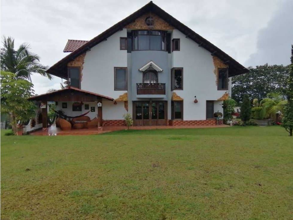 GRAN OPORTUNIDAD CASA HOTEL EN SAN AGUSTIN HUILA EXCELENTE UBICACIÓN - 1