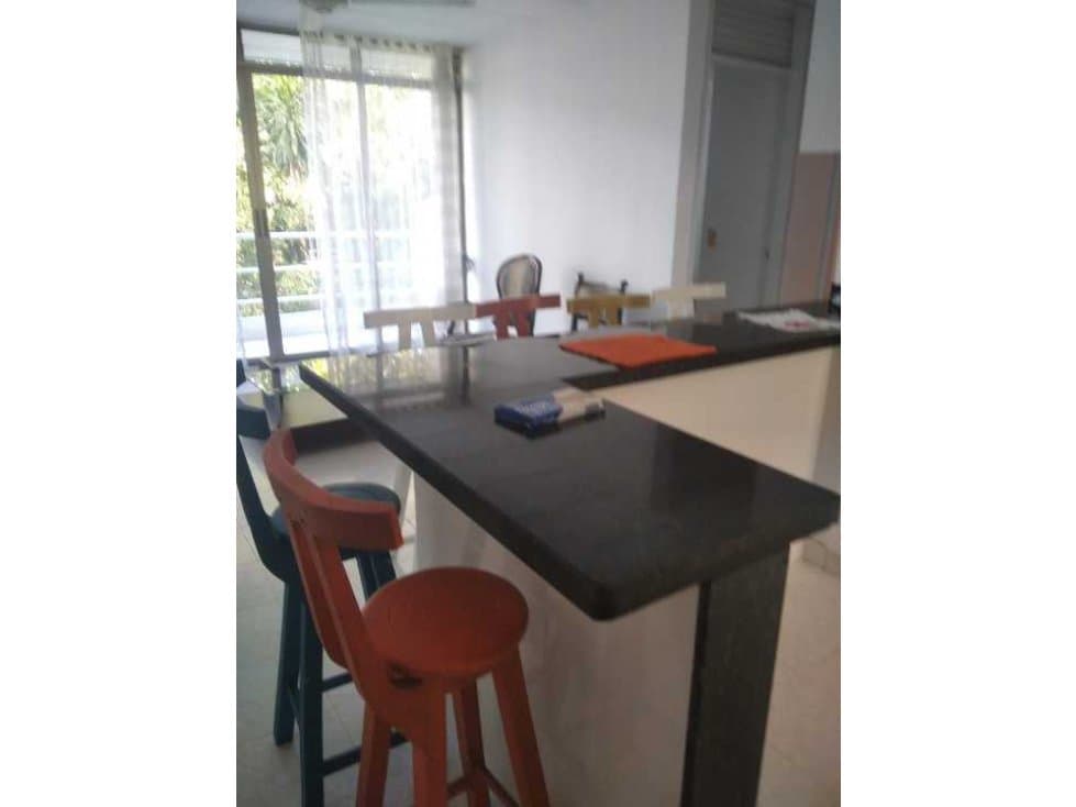 Se Arrienda Apartamento en Melgar - 1
