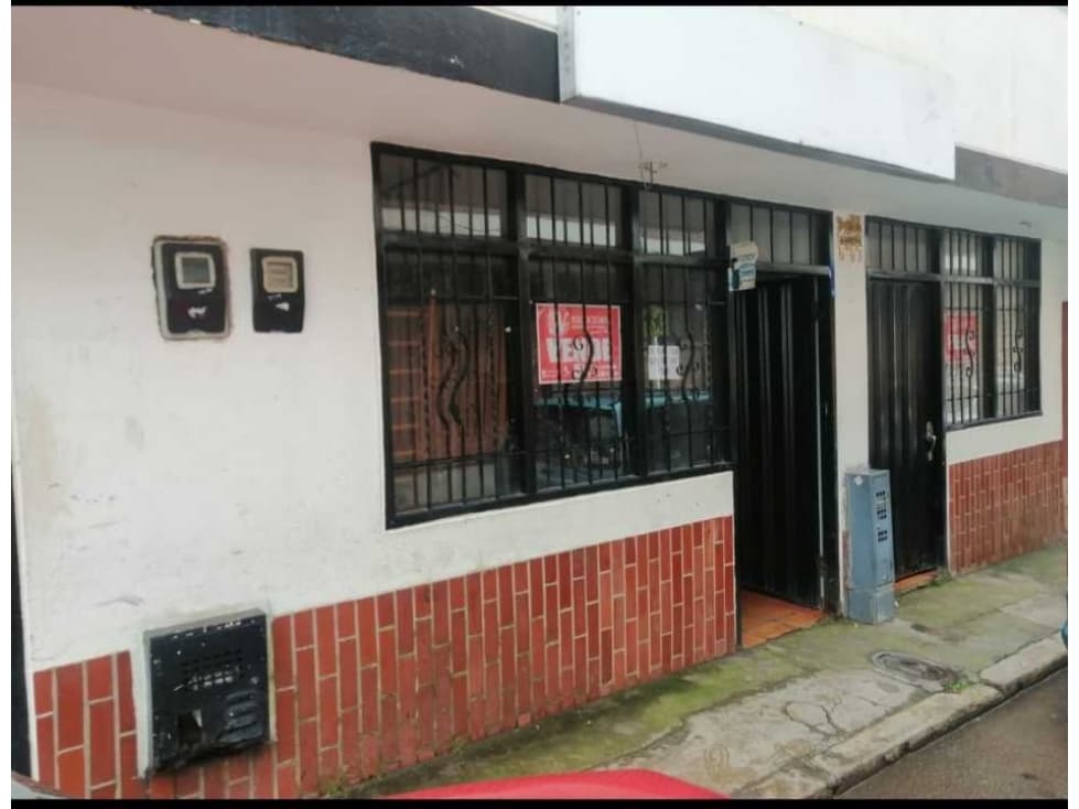 Se vende apartamento frente al colegio Brighton. - 1