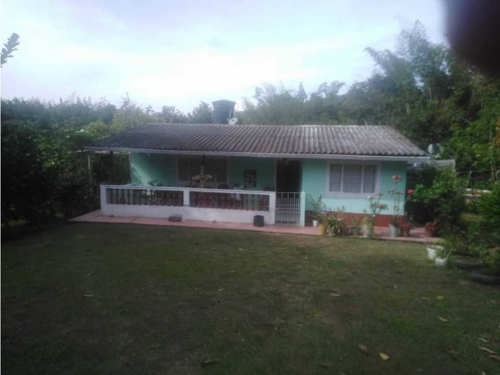 Se vende finca en el sector de Guaduas Cundinamarca - 1