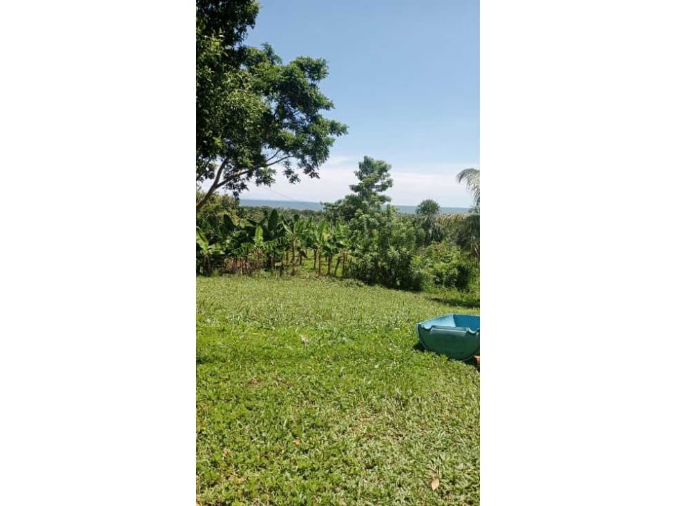 SE VENDE HERMOSA CASA CAMPESTRE - 1