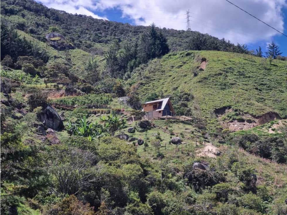 GANGA CABAÑA EN BARBOSA CON UNA VISTA ESPECTACULAR PARA RENTA AIRBNB - 1