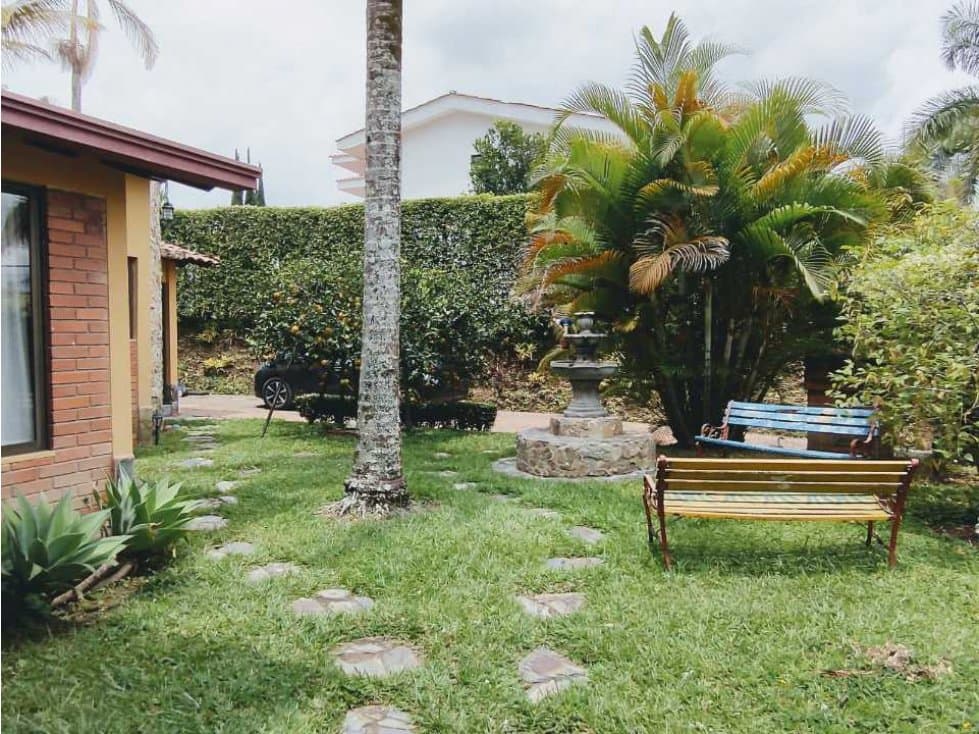 Vendo casa campestre en cerritos Pereira - 1