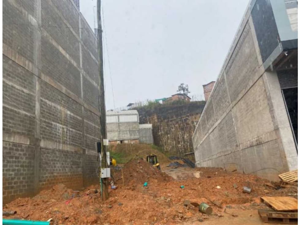 Vendo lote industrial en caldas antioquia - 1