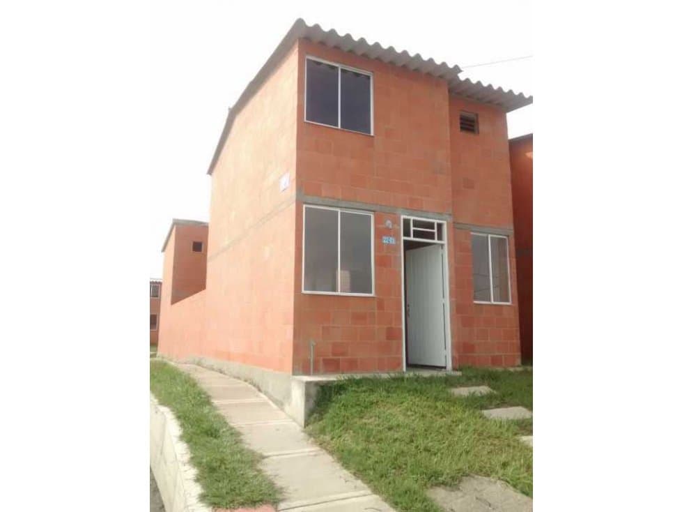 Vendo o alquilo casas esquineras en ciudad sur - 1