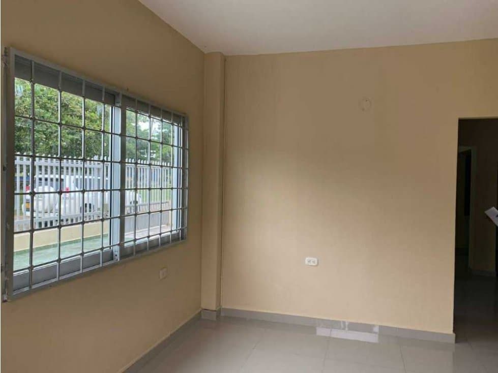 Venta de Casa esquinera en Pasatiempo - 1